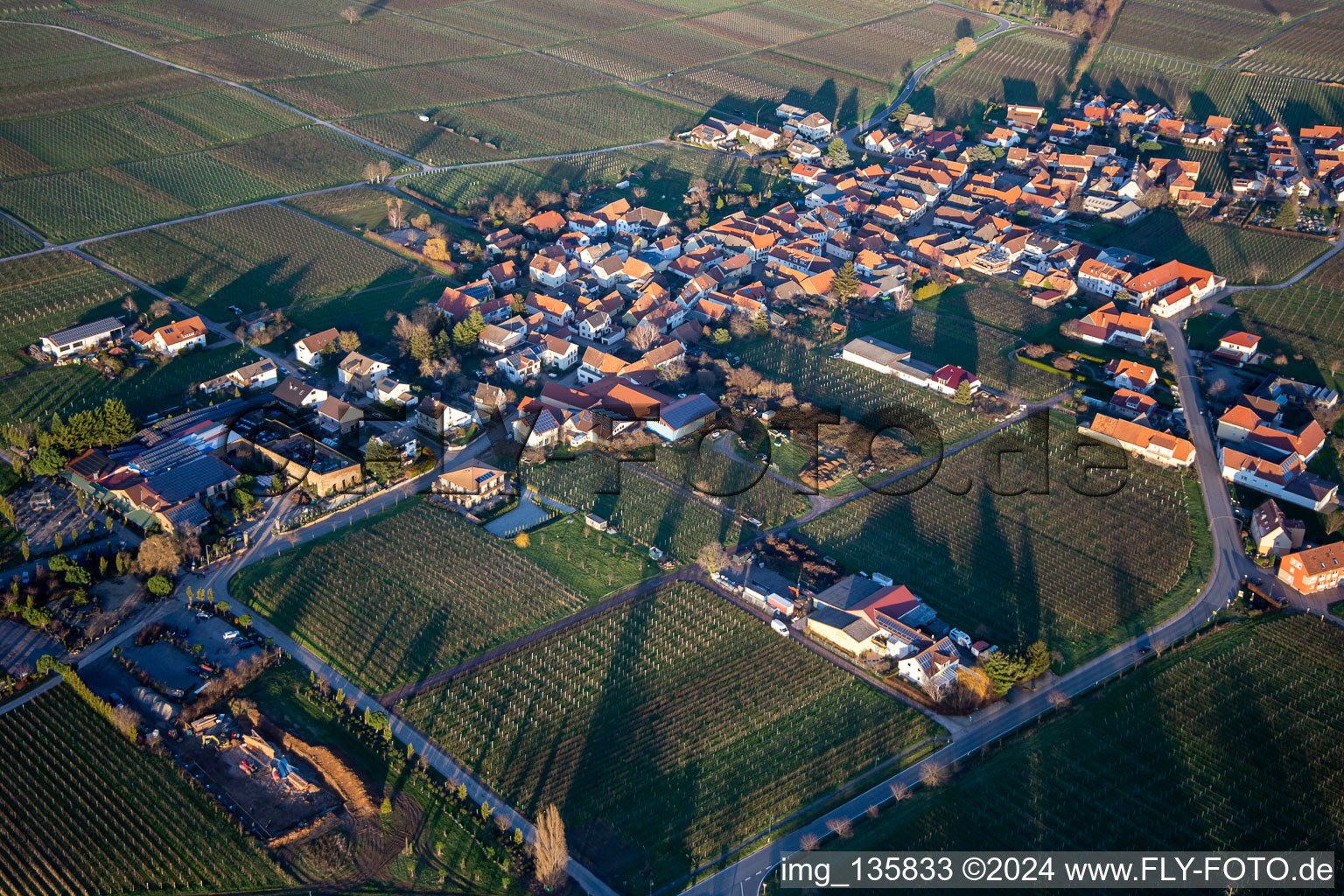 Flemlingen von Südwesten im Bundesland Rheinland-Pfalz, Deutschland