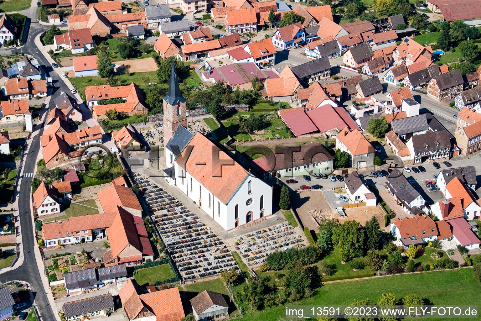 Schleithal im Bundesland Bas-Rhin, Frankreich von einer Drohne aus