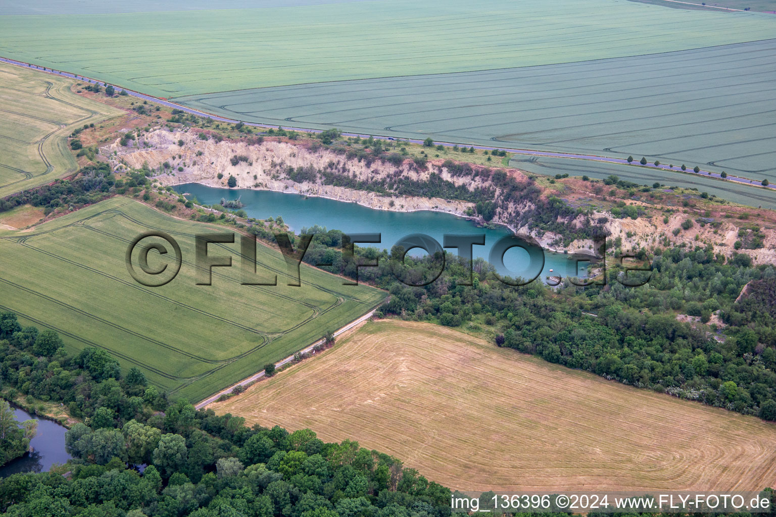 Baggersee an der Bahnhofstr im Ortsteil Ermsleben in Falkenstein im Bundesland Sachsen-Anhalt, Deutschland