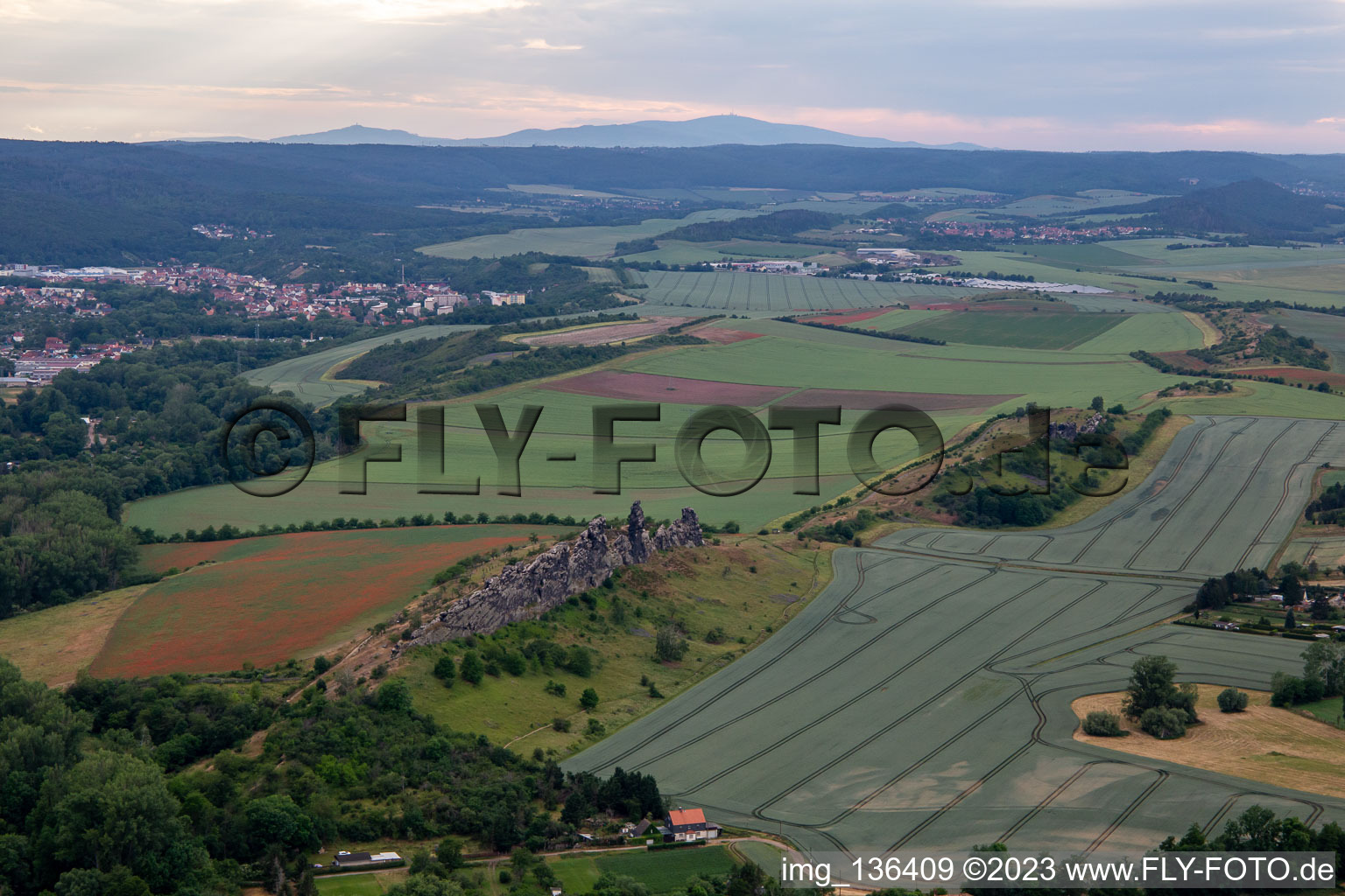 Luftbild von Teufelsmauer (Königsstein) im Ortsteil Weddersleben in Thale im Bundesland Sachsen-Anhalt, Deutschland