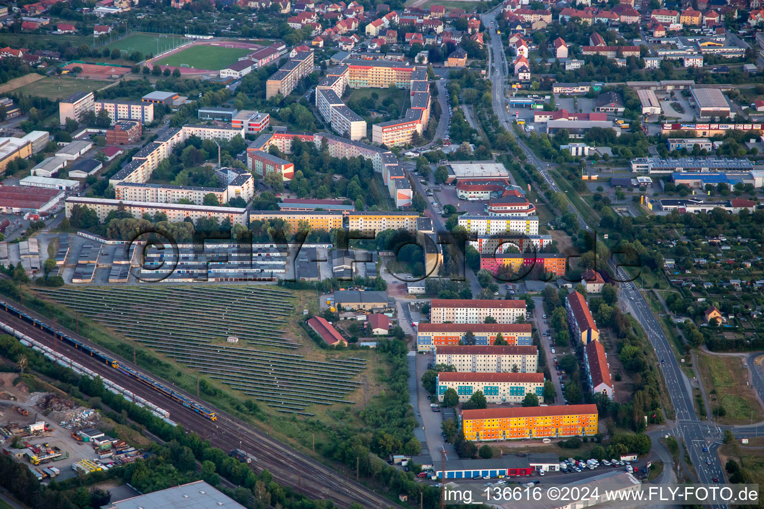 Luftbild von Plattenbauten am Regenstein in Blankenburg im Bundesland Sachsen-Anhalt, Deutschland