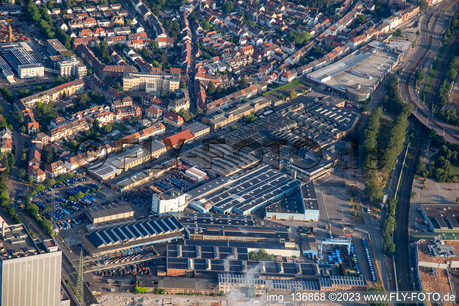 Luftbild von Alte Seilerei im Ortsteil Neckarau in Mannheim im Bundesland Baden-Württemberg, Deutschland