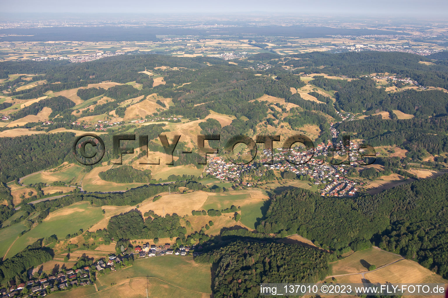 Luftbild von Bonsweiher in Mörlenbach im Bundesland Hessen, Deutschland