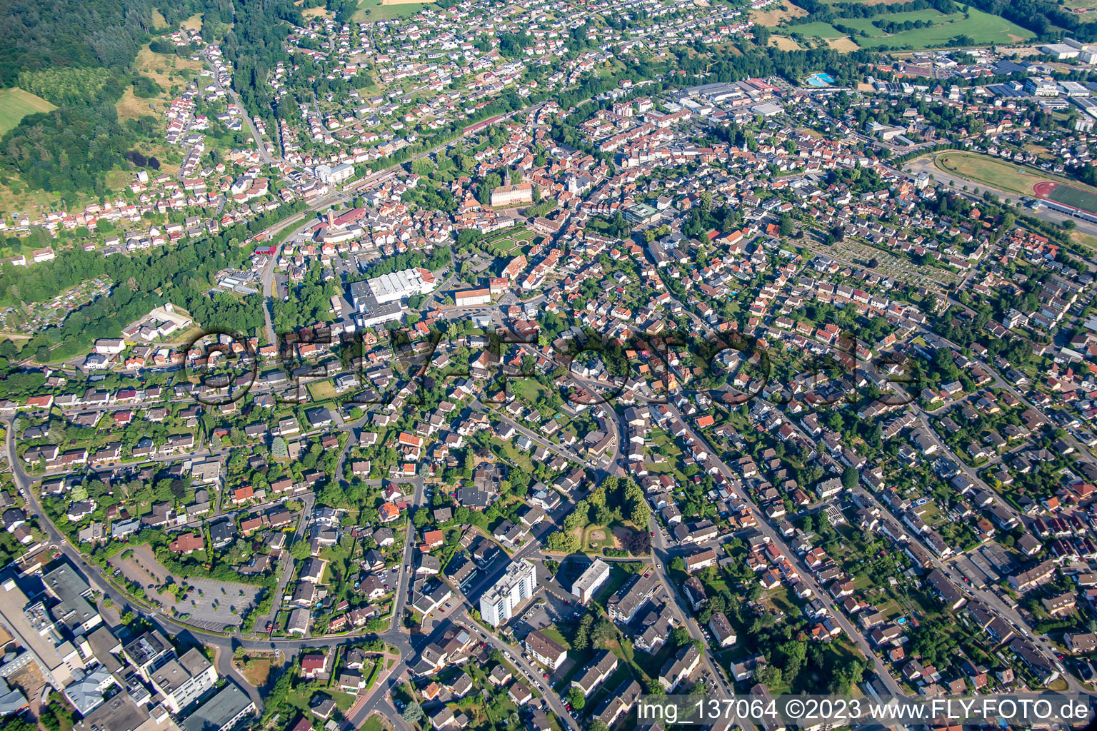 Erbach im Bundesland Hessen, Deutschland vom Flugzeug aus