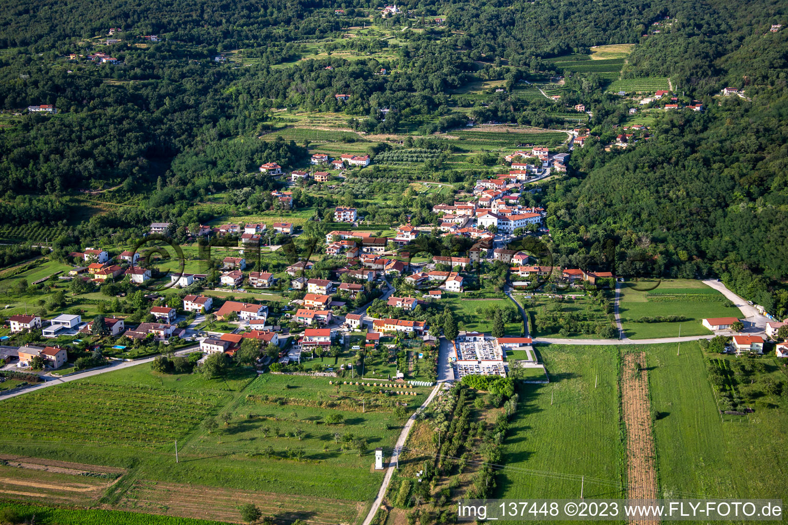 Ortsteil Ozeljan in Nova Gorica, Slowenien