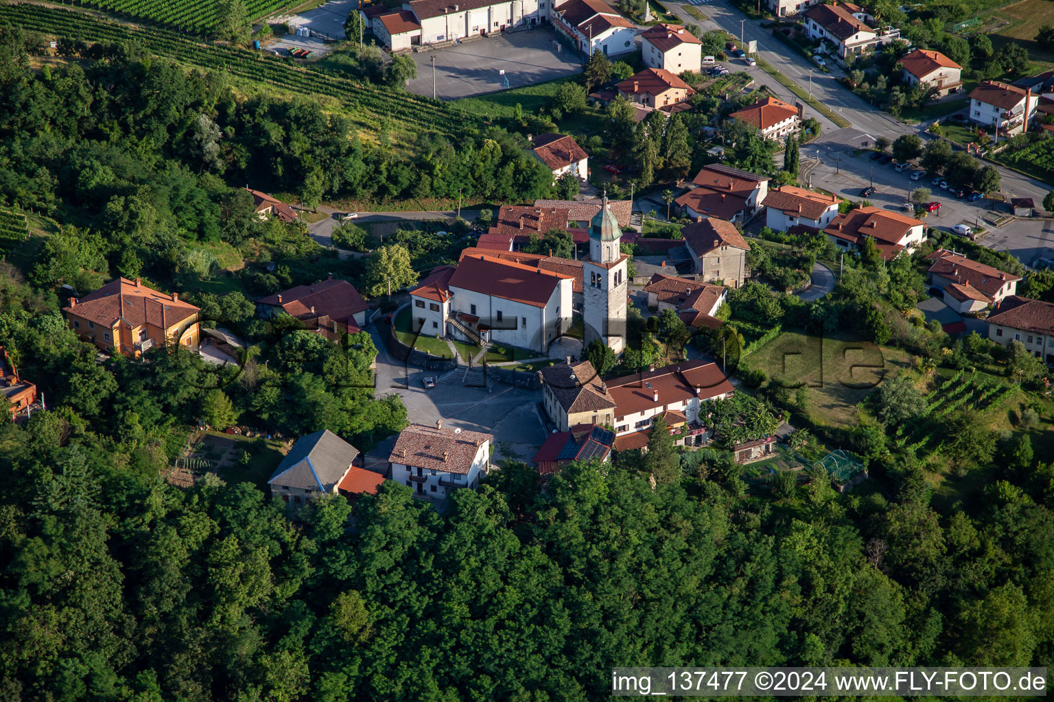 Kirche Župnijska cerkev sv. Urha in Nova Gorica, Slowenien