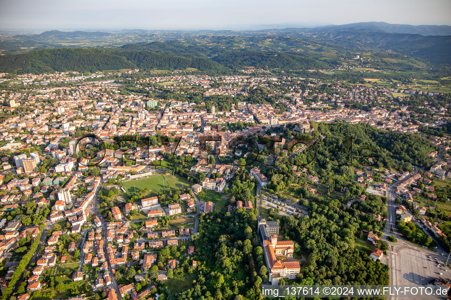 Innenstadt von Südosten in Gorizia, Italien