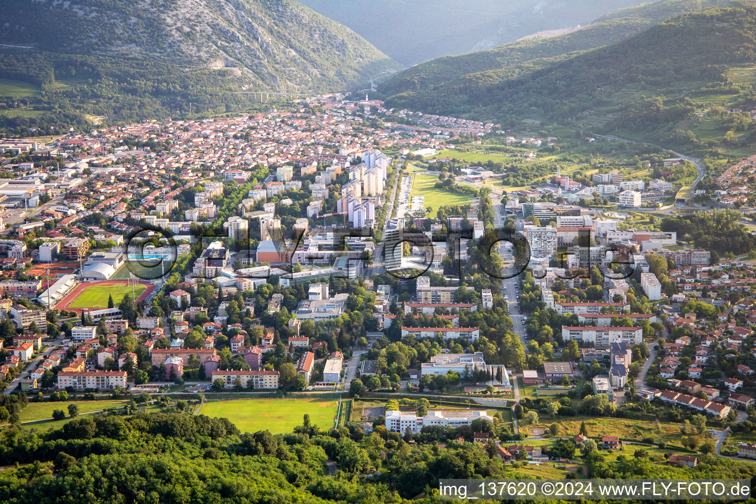 Nova Gorica, Slowenien aus der Vogelperspektive