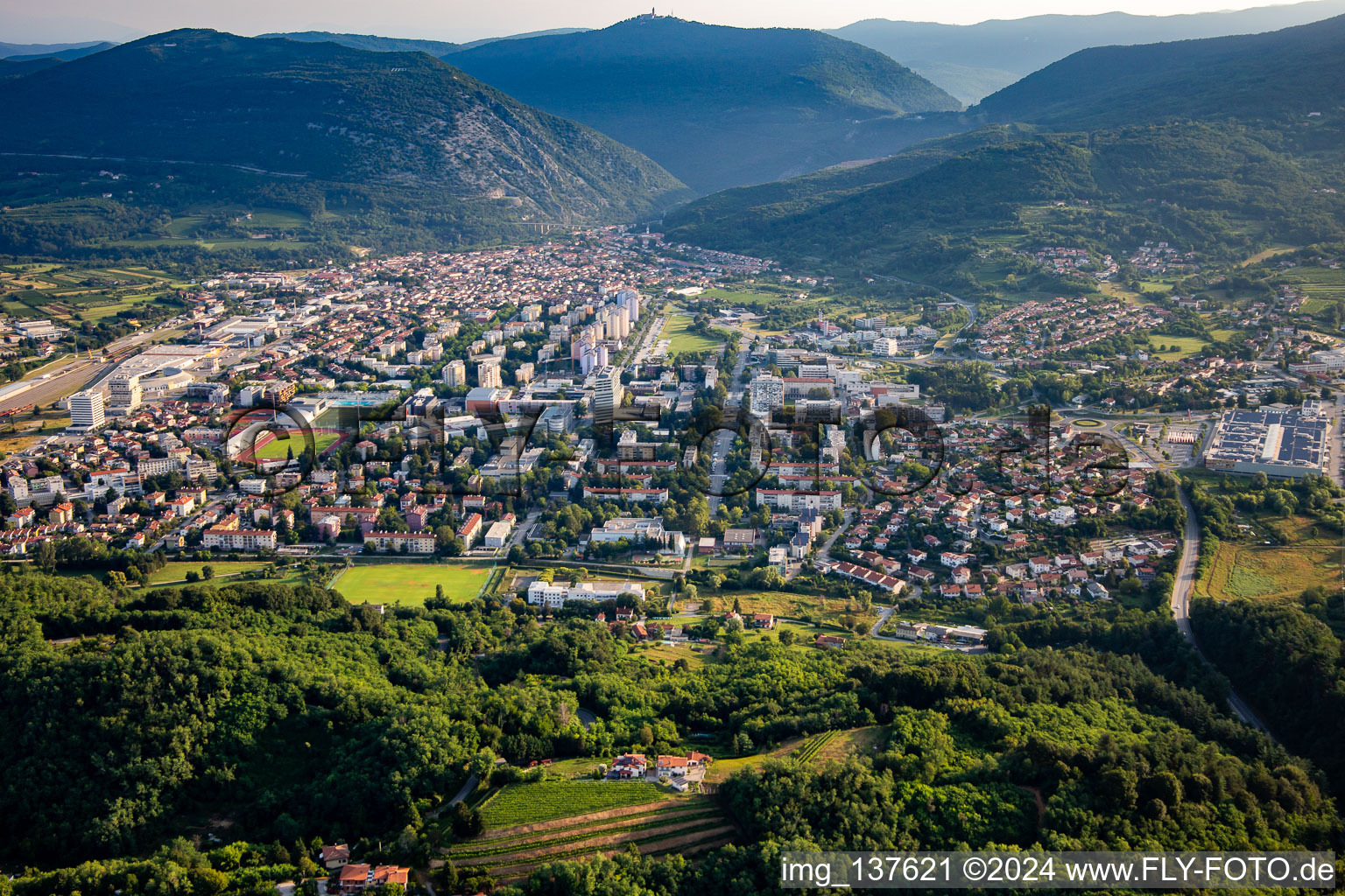 Nova Gorica, Slowenien aus der Luft betrachtet