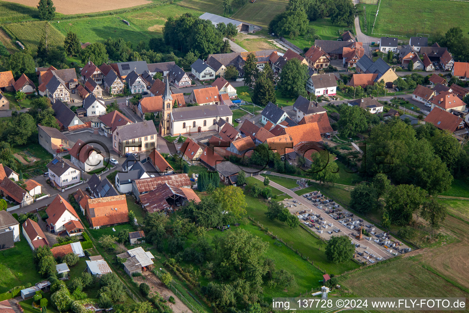 Friedhof in Siegen im Bundesland Bas-Rhin, Frankreich