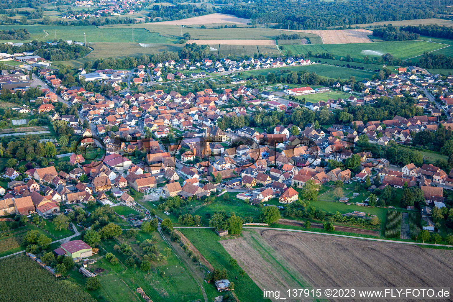 Obenheim im Bundesland Bas-Rhin, Frankreich von oben