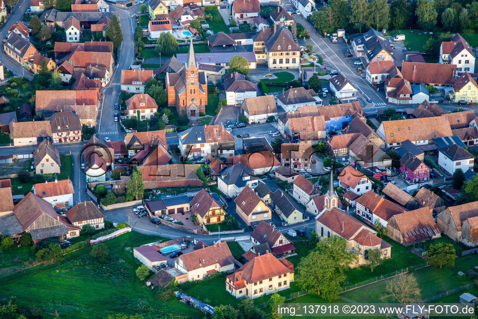 Obenheim im Bundesland Bas-Rhin, Frankreich aus der Luft