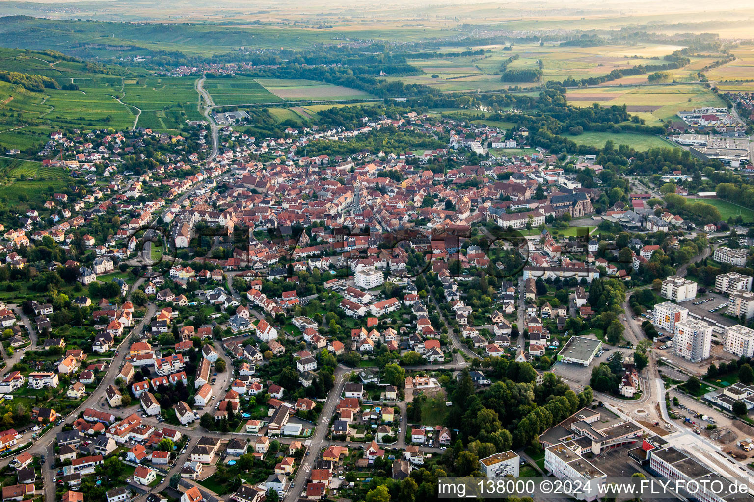 Von Süden in Molsheim im Bundesland Bas-Rhin, Frankreich