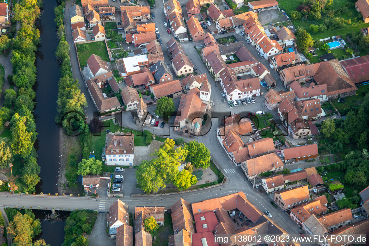 Luftaufnahme von Parc Audéou in Avolsheim im Bundesland Bas-Rhin, Frankreich