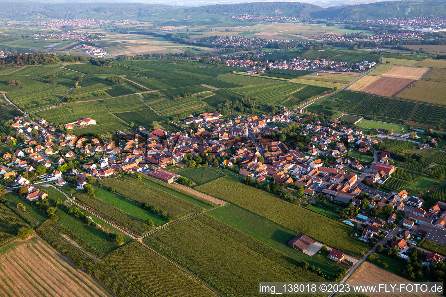 Luftbild von Dahlenheim im Bundesland Bas-Rhin, Frankreich