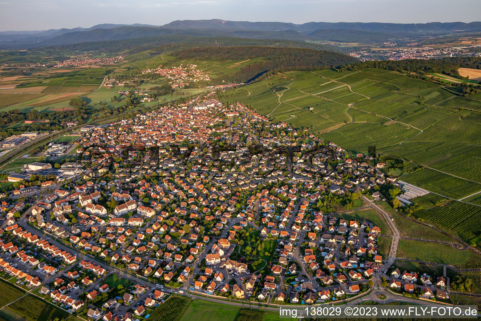 Luftbild von Marlenheim im Bundesland Bas-Rhin, Frankreich