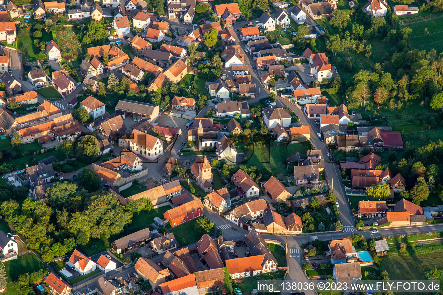 Luftbild von Wintzenheim-Kochersberg im Bundesland Bas-Rhin, Frankreich