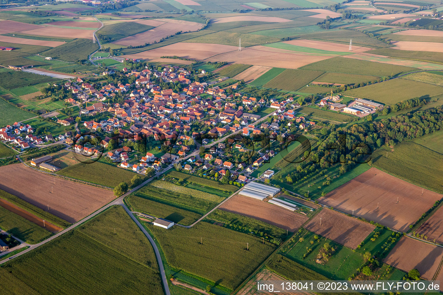 Luftbild von Saessolsheim im Bundesland Bas-Rhin, Frankreich
