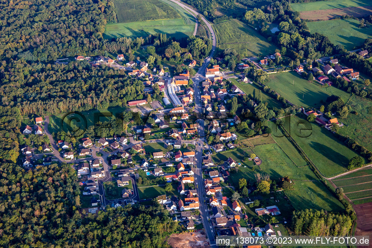 Dauendorf im Bundesland Bas-Rhin, Frankreich aus der Luft