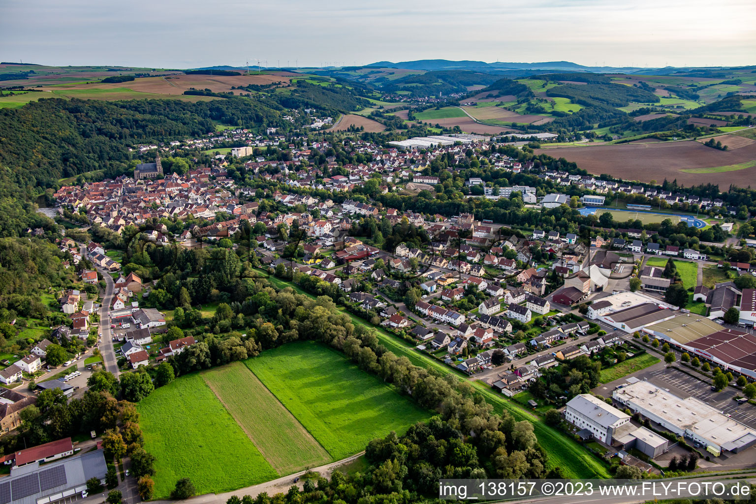 Luftbild von Meisenheim von Norden im Glantal im Bundesland Rheinland-Pfalz, Deutschland