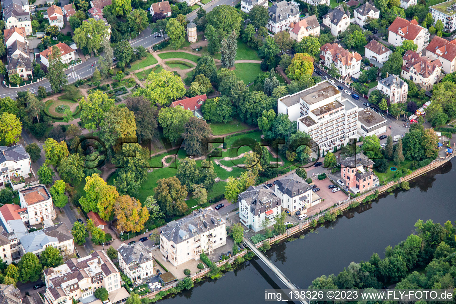 Luftbild von Oranien Park in Bad Kreuznach im Bundesland Rheinland-Pfalz, Deutschland