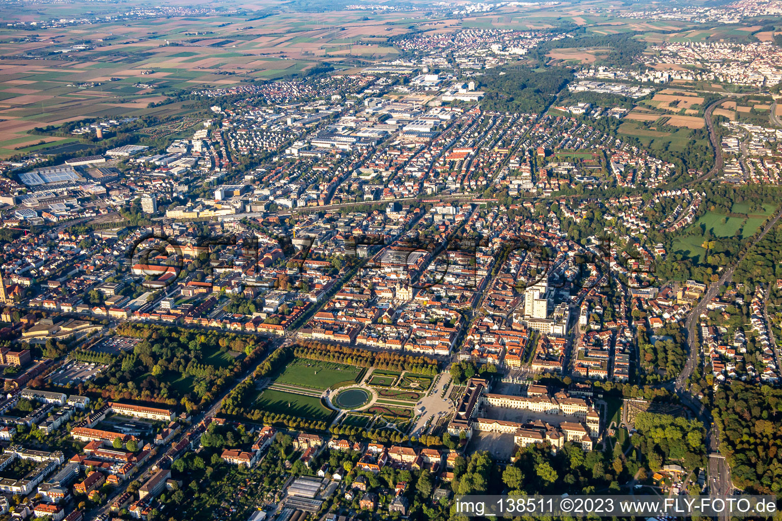 Luftbild von Von Nordosten in Ludwigsburg im Bundesland Baden-Württemberg, Deutschland