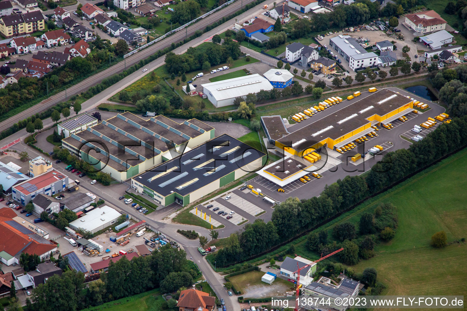 DHL Logistikzentrum und   IPO Solutions in Weingarten im Bundesland Baden-Württemberg, Deutschland