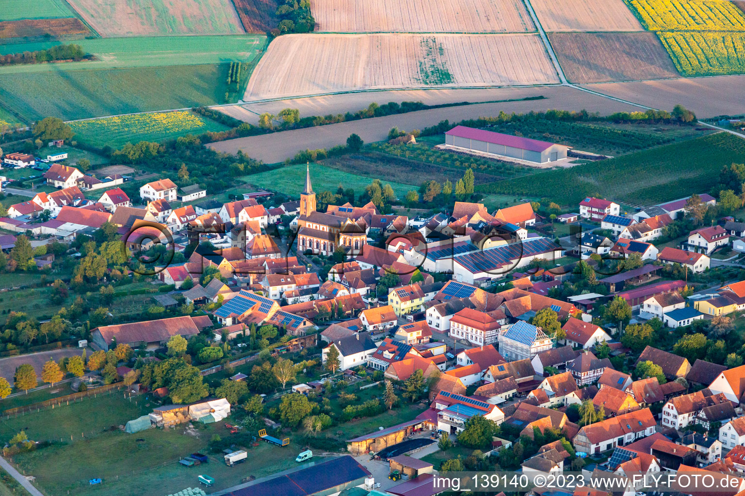 Luftbild von Von Südwesten in Schweighofen im Bundesland Rheinland-Pfalz, Deutschland