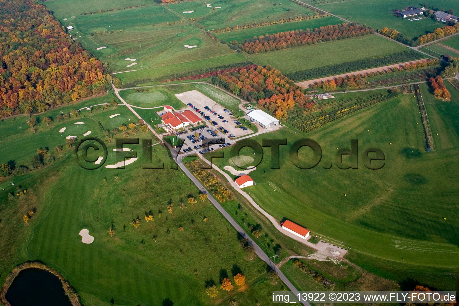 Urloffen, Golfclub Urloffen e.V in Appenweier im Bundesland Baden-Württemberg, Deutschland von einer Drohne aus