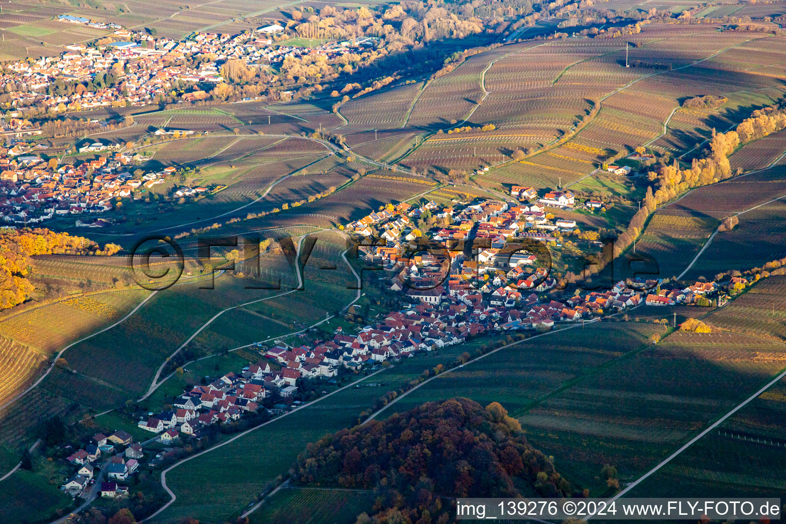 Ranschbach von Osten im Bundesland Rheinland-Pfalz, Deutschland