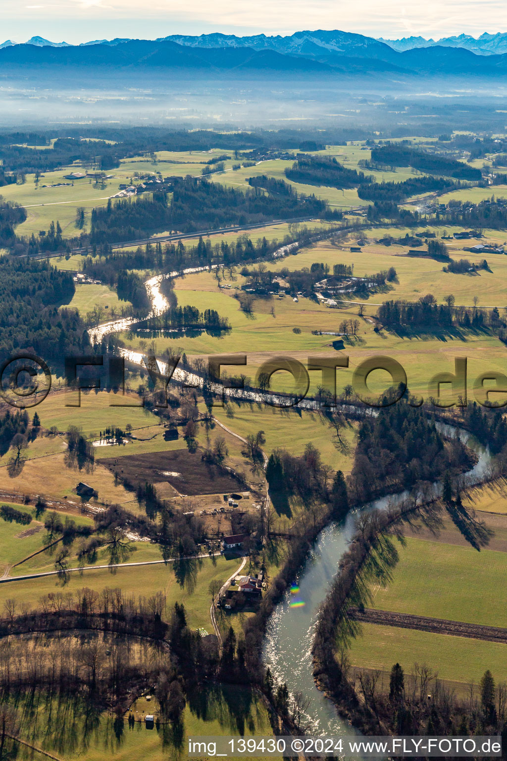 Lössach Tal im Ortsteil Gelting in Geretsried im Bundesland Bayern, Deutschland