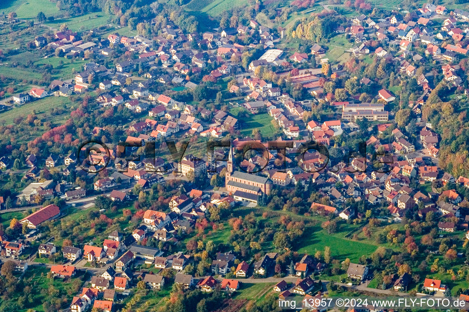 St. Leonhard im Ortsteil Aspich in Lauf im Bundesland Baden-Württemberg, Deutschland