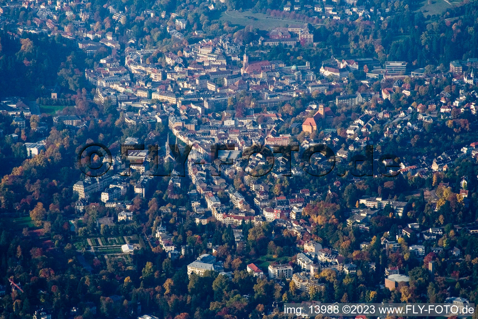 Luftbild von Baden-Baden im Bundesland Baden-Württemberg, Deutschland
