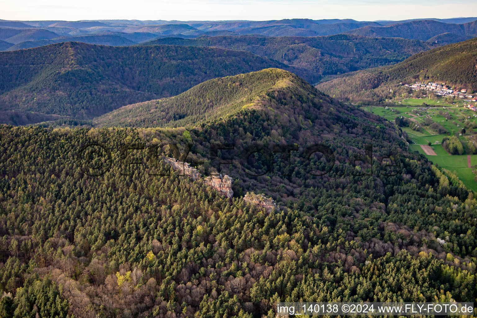 Luger Geiersteine im Bundesland Rheinland-Pfalz, Deutschland