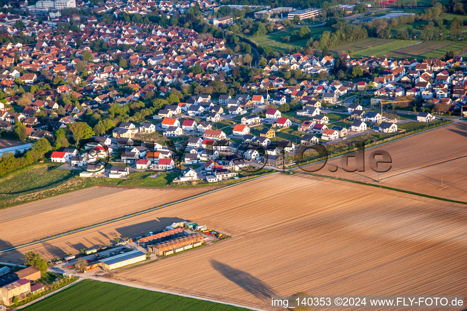 Luftbild von Neubaugebiet in Kandel im Bundesland Rheinland-Pfalz, Deutschland