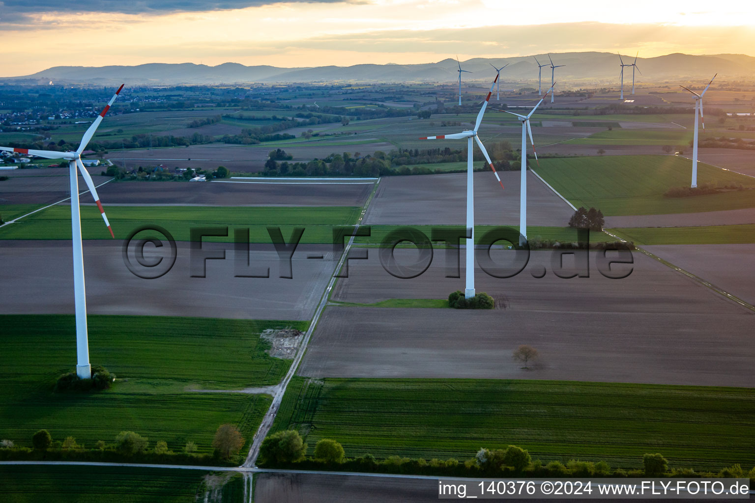 Windpark Minfeld im Bundesland Rheinland-Pfalz, Deutschland