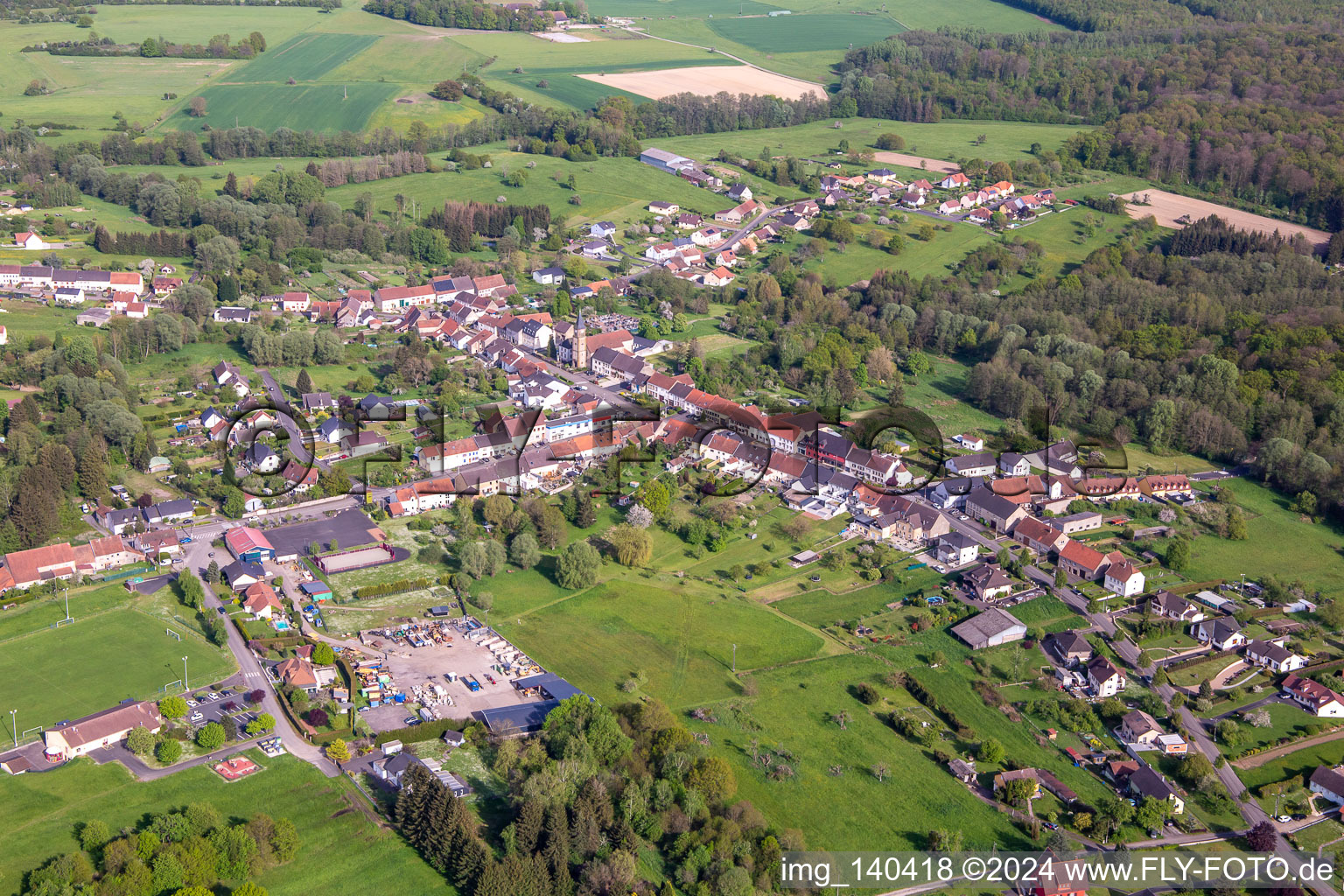 Luftaufnahme von Siltzheim im Bundesland Bas-Rhin, Frankreich