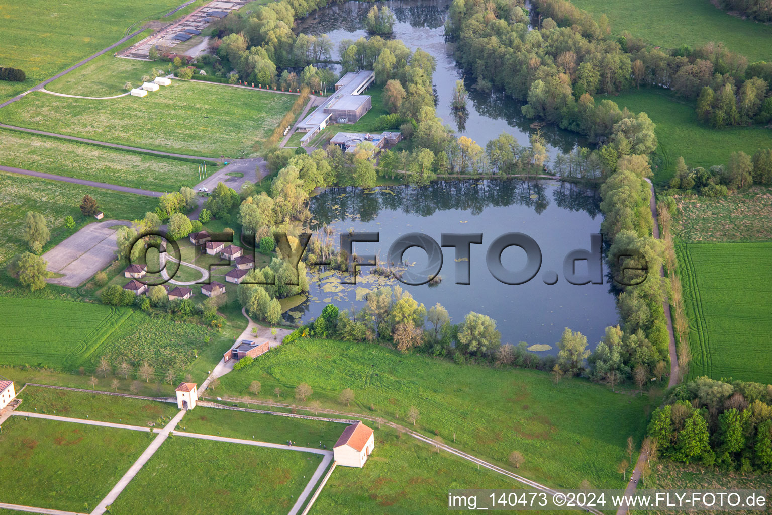 Fischerhütte Reinheim am Europäischer Kulturpark Bliesbruck-Reinheim in Gersheim im Bundesland Saarland, Deutschland