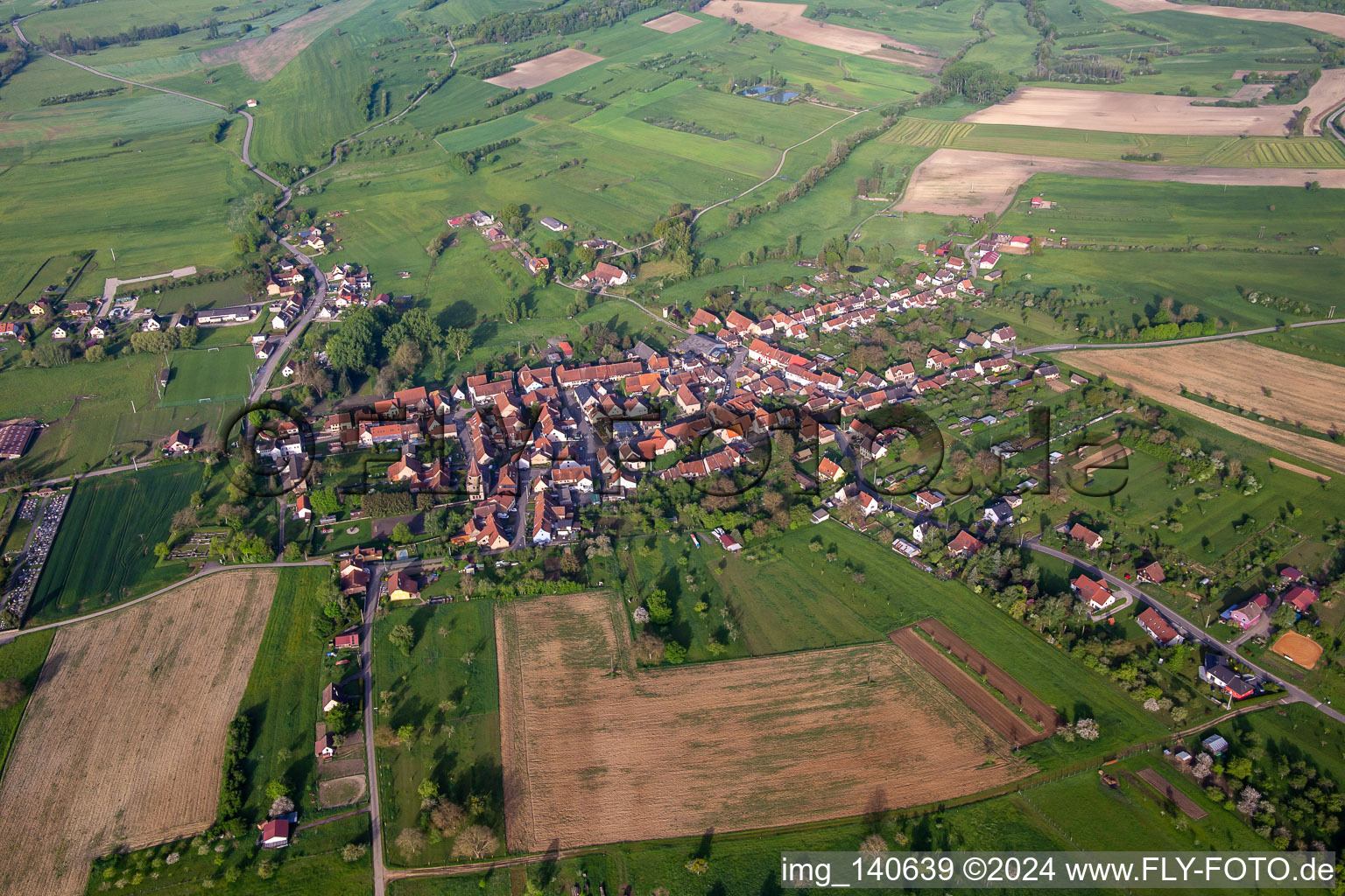 Mackwiller von Osten im Bundesland Bas-Rhin, Frankreich