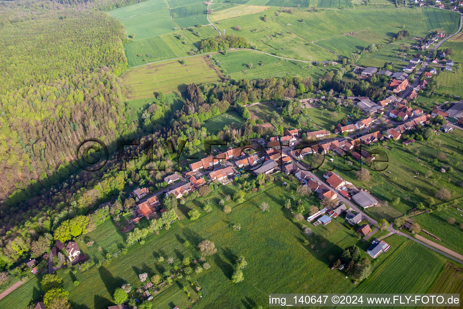 Schrägluftbild von Ratzwiller im Bundesland Bas-Rhin, Frankreich