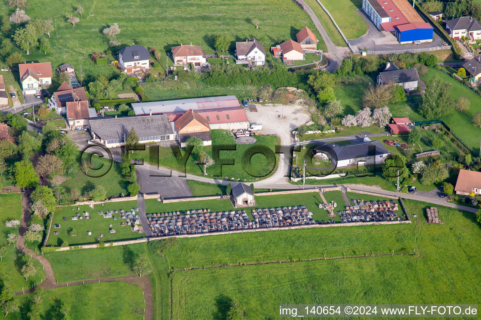 Friedhof in Butten im Bundesland Bas-Rhin, Frankreich