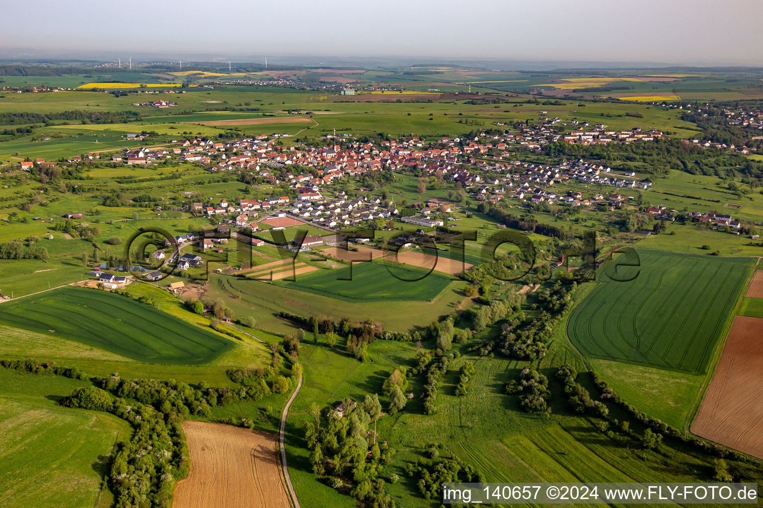 Von Süden in Bining im Bundesland Moselle, Frankreich