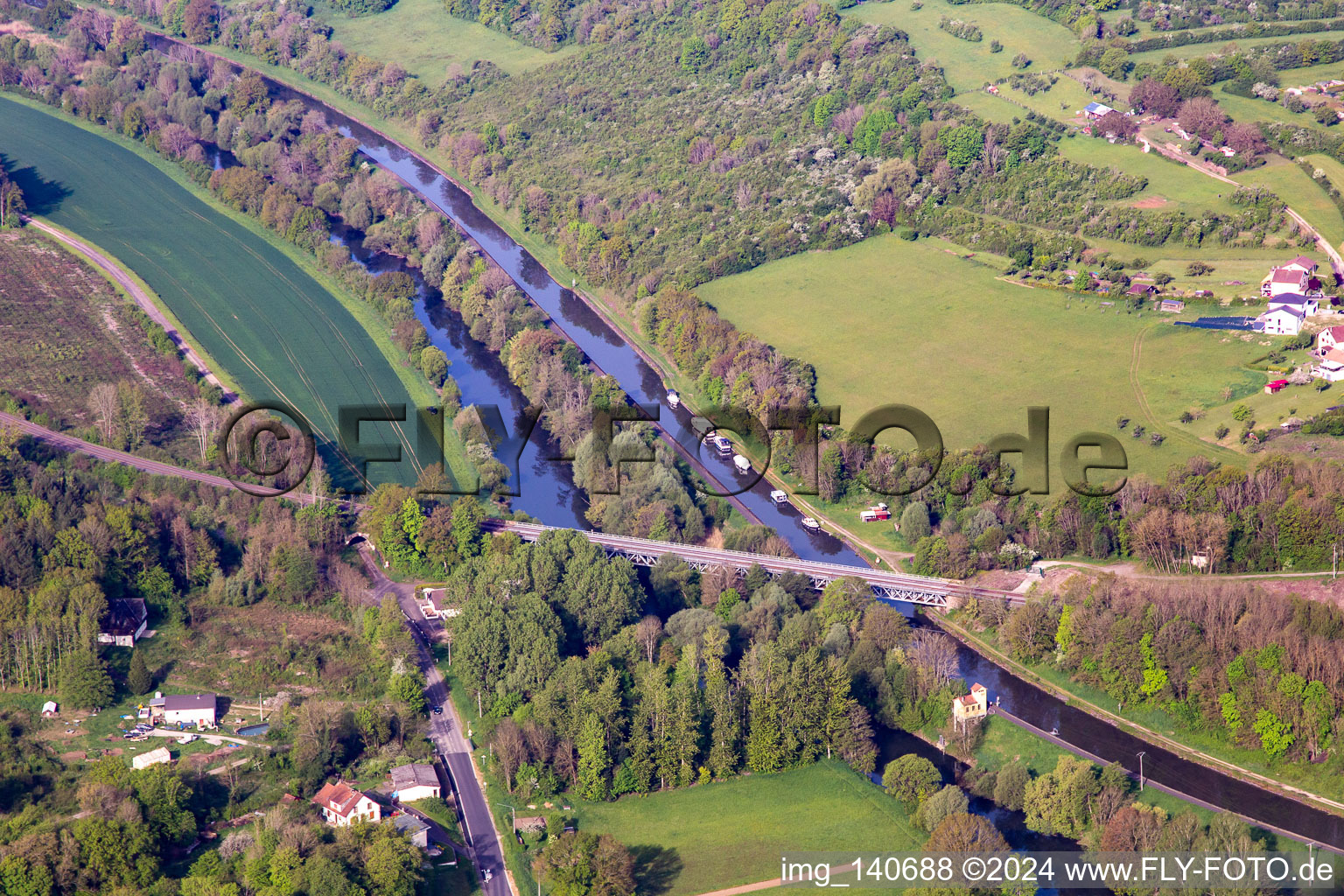 Canal des houilléres de la Sarre in Wittring im Bundesland Moselle, Frankreich
