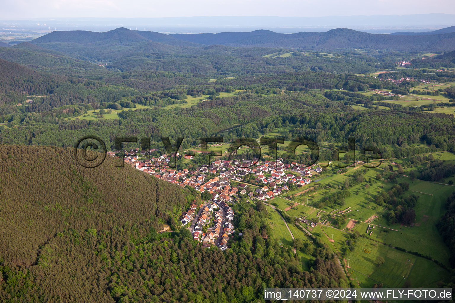 Wernersberg im Bundesland Rheinland-Pfalz, Deutschland von oben