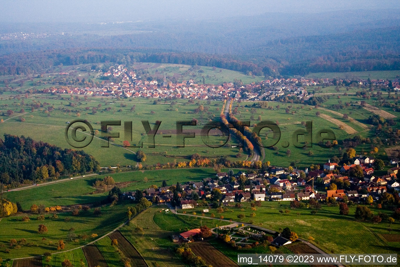 Ortsteil Schöllbronn in Ettlingen im Bundesland Baden-Württemberg, Deutschland aus der Luft betrachtet