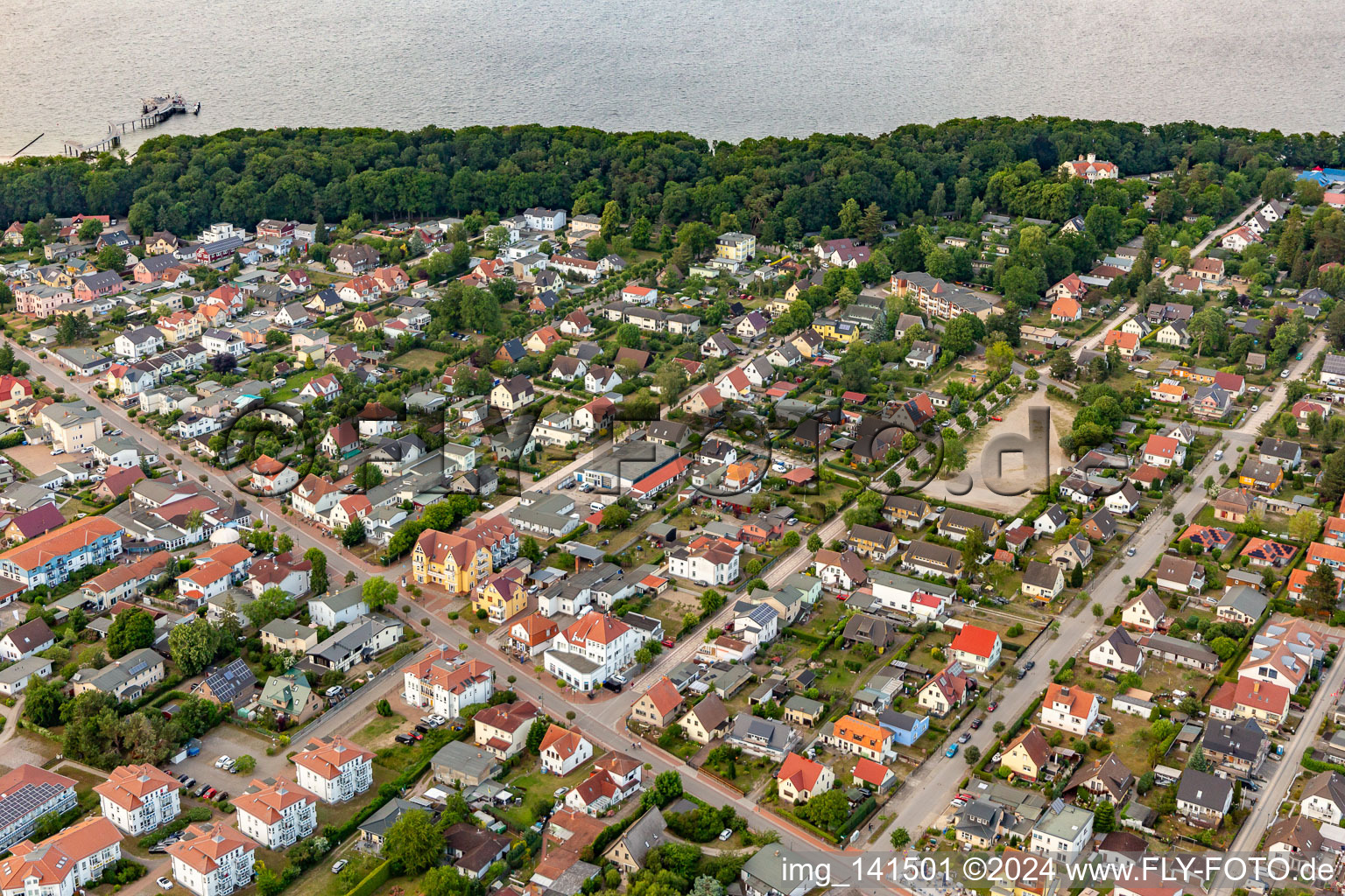 Luftaufnahme von Koserow im Bundesland Mecklenburg-Vorpommern, Deutschland