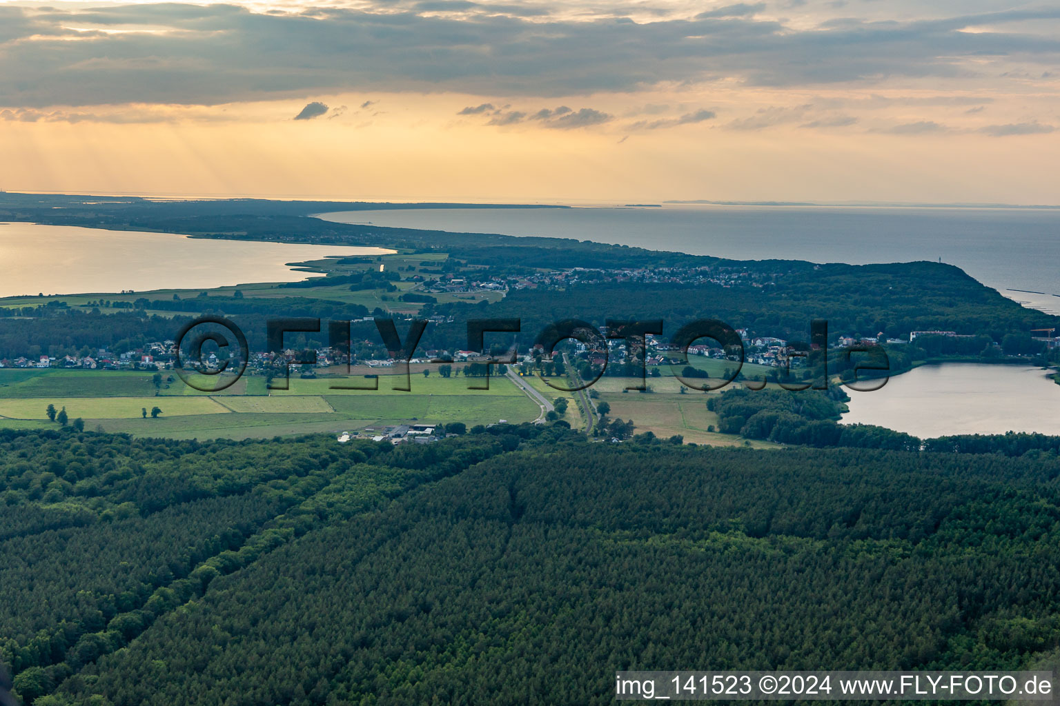 Kölpinsee von Südosten in Loddin im Bundesland Mecklenburg-Vorpommern, Deutschland