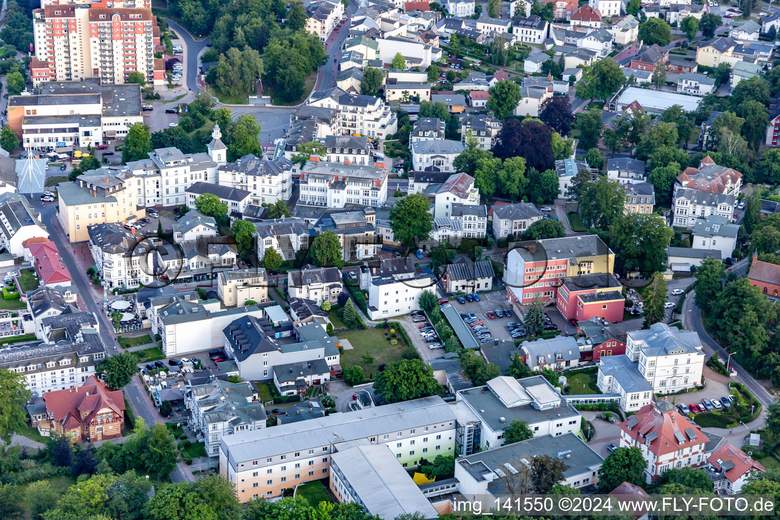 Kirchsteig und Klenzestr in Heringsdorf im Bundesland Mecklenburg-Vorpommern, Deutschland