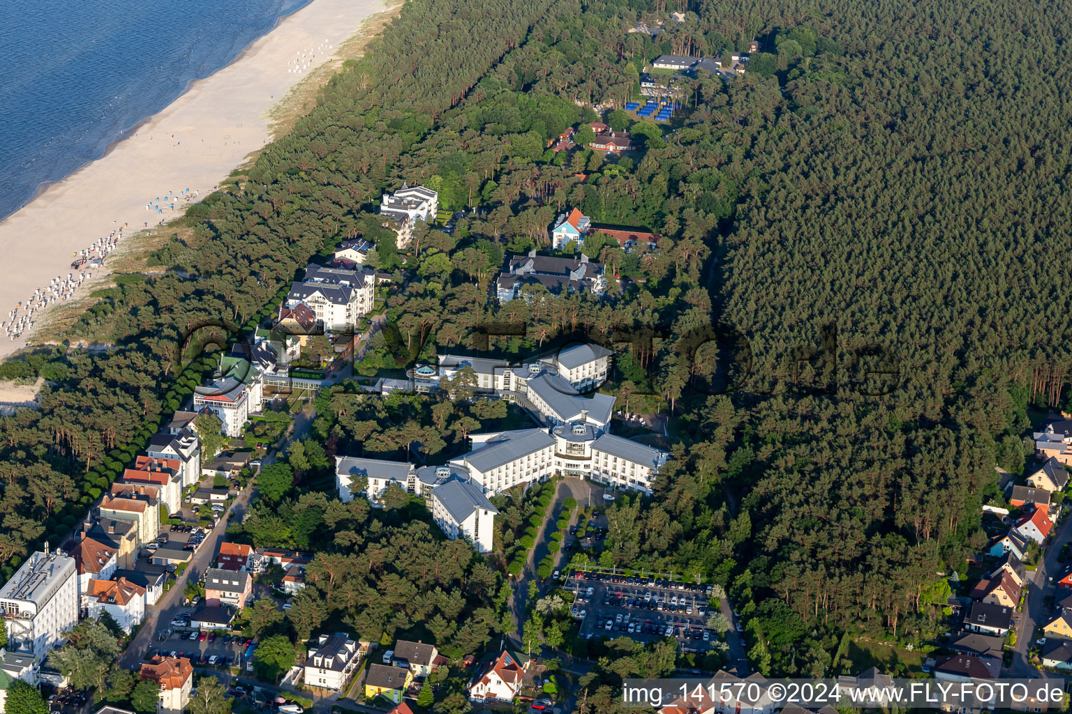 Rehabilitationsklinik Seebad Ahlbeck im Ortsteil Ahlbeck U in Heringsdorf im Bundesland Mecklenburg-Vorpommern, Deutschland