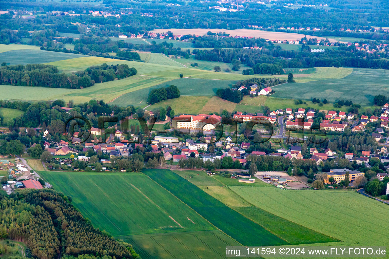 Friedrich-Fröbel-Schule Olbersdorf im Bundesland Sachsen, Deutschland